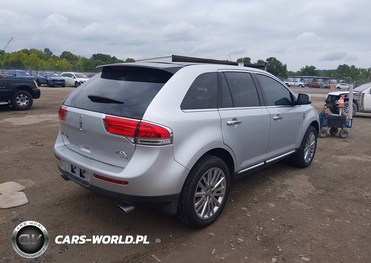 2011 Lincoln Mkx VIN:2LMDJ8JK2BBJ28173 - 4