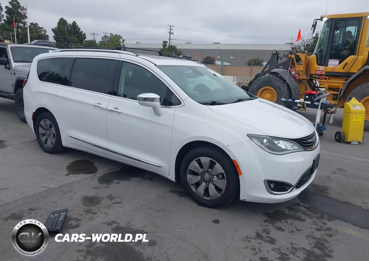 2018 Chrysler Pacifica Hybrid Limited – zdjęcie 1 z 17