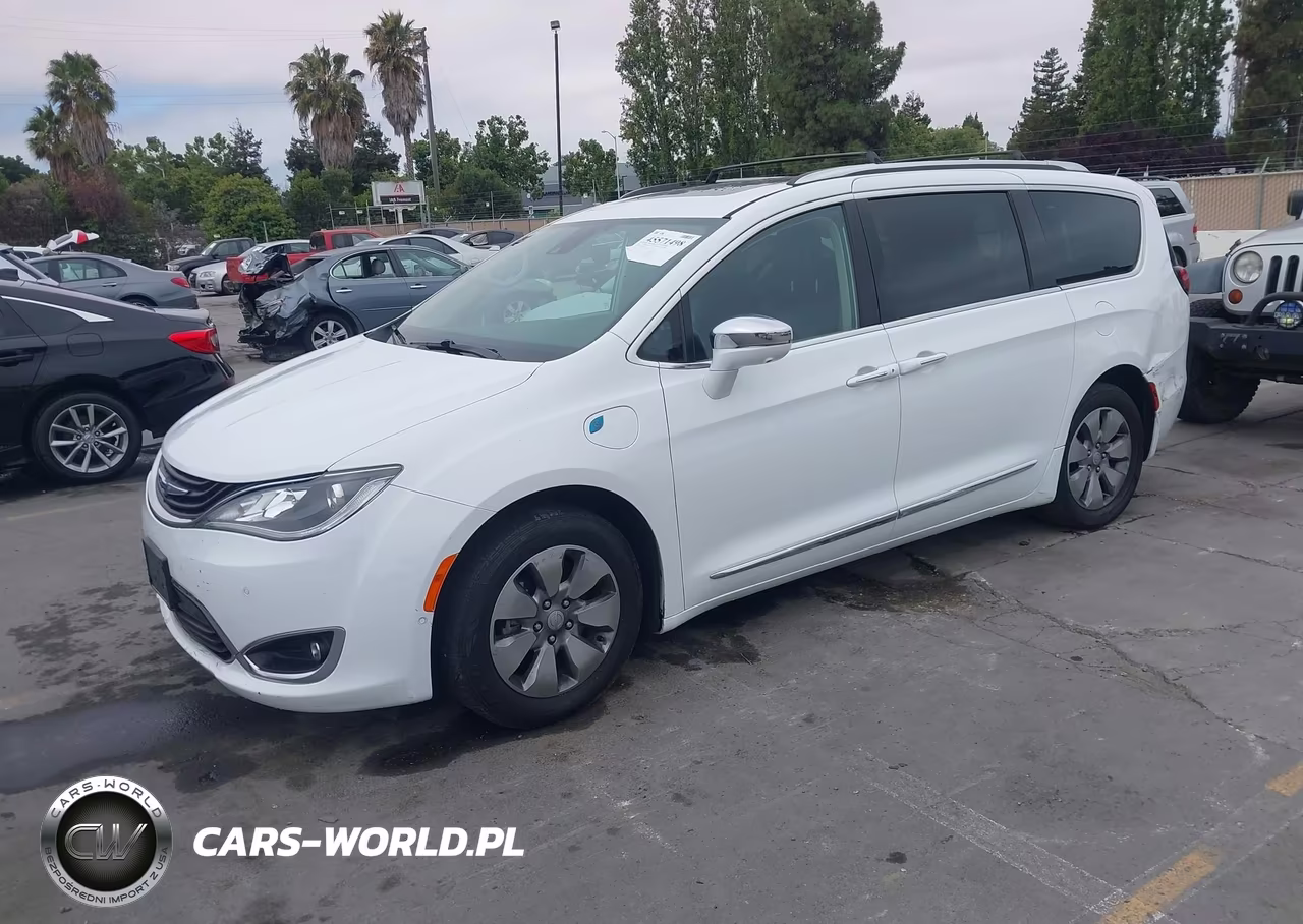 2018 Chrysler Pacifica Hybrid Limited VIN:2C4RC1N71JR107124 - 2
