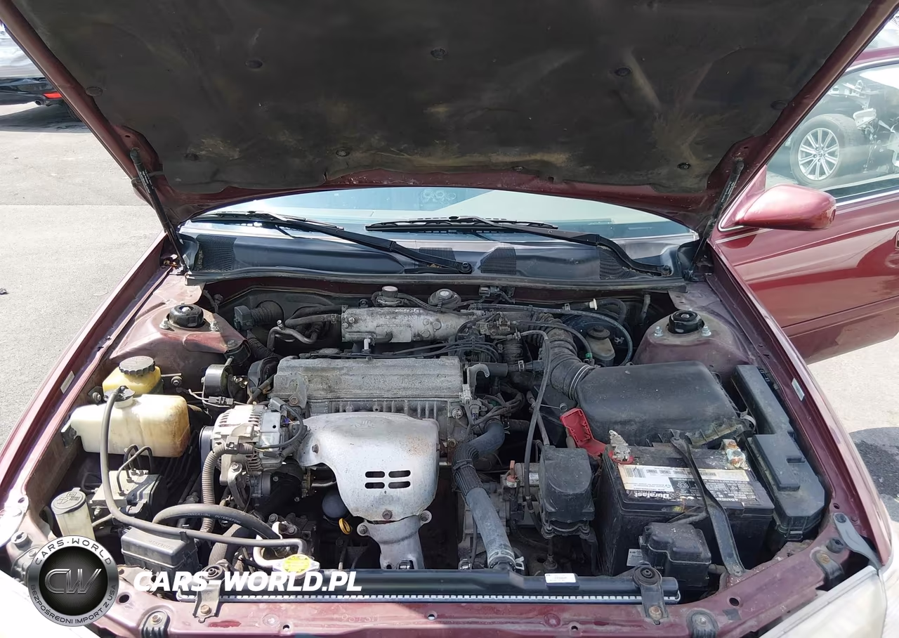 2000 Toyota Camry Le VIN:JT2BG22K7Y0444382 - 10