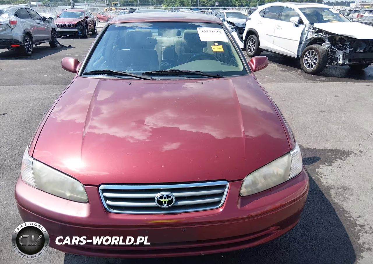 2000 Toyota Camry Le VIN:JT2BG22K7Y0444382 - 13