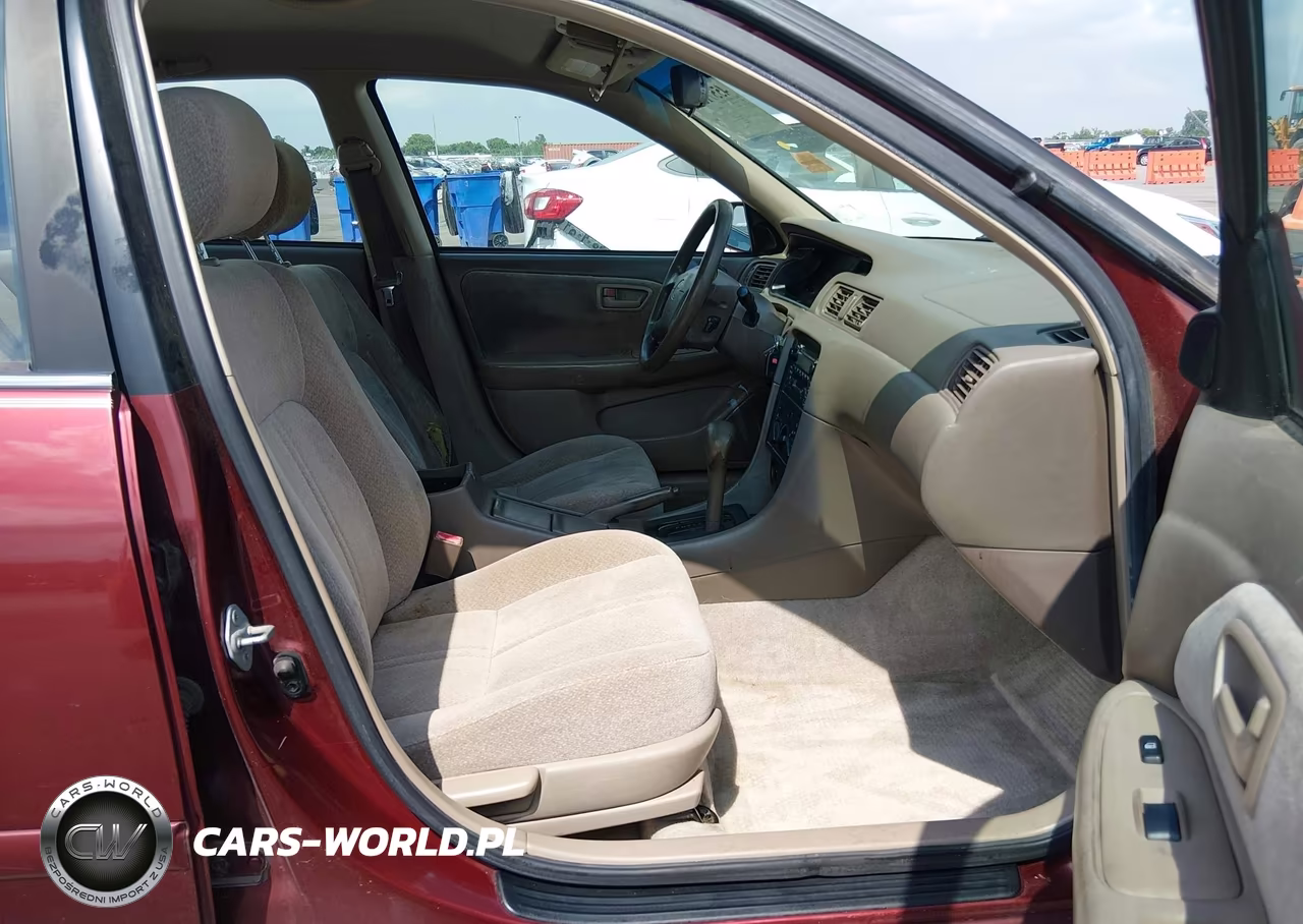 2000 Toyota Camry Le VIN:JT2BG22K7Y0444382 - 5