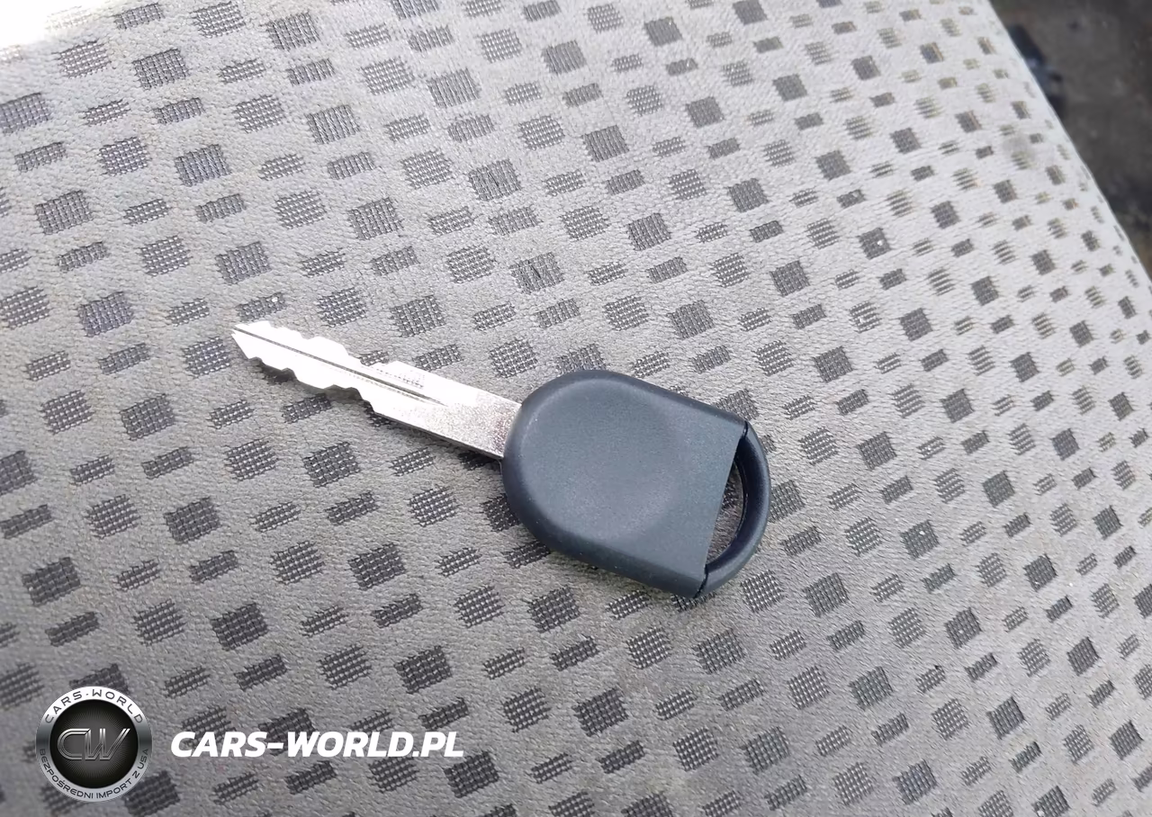 2007 Ford Focus S-Se-Ses VIN:1FAFP34NX7W313485 - 11