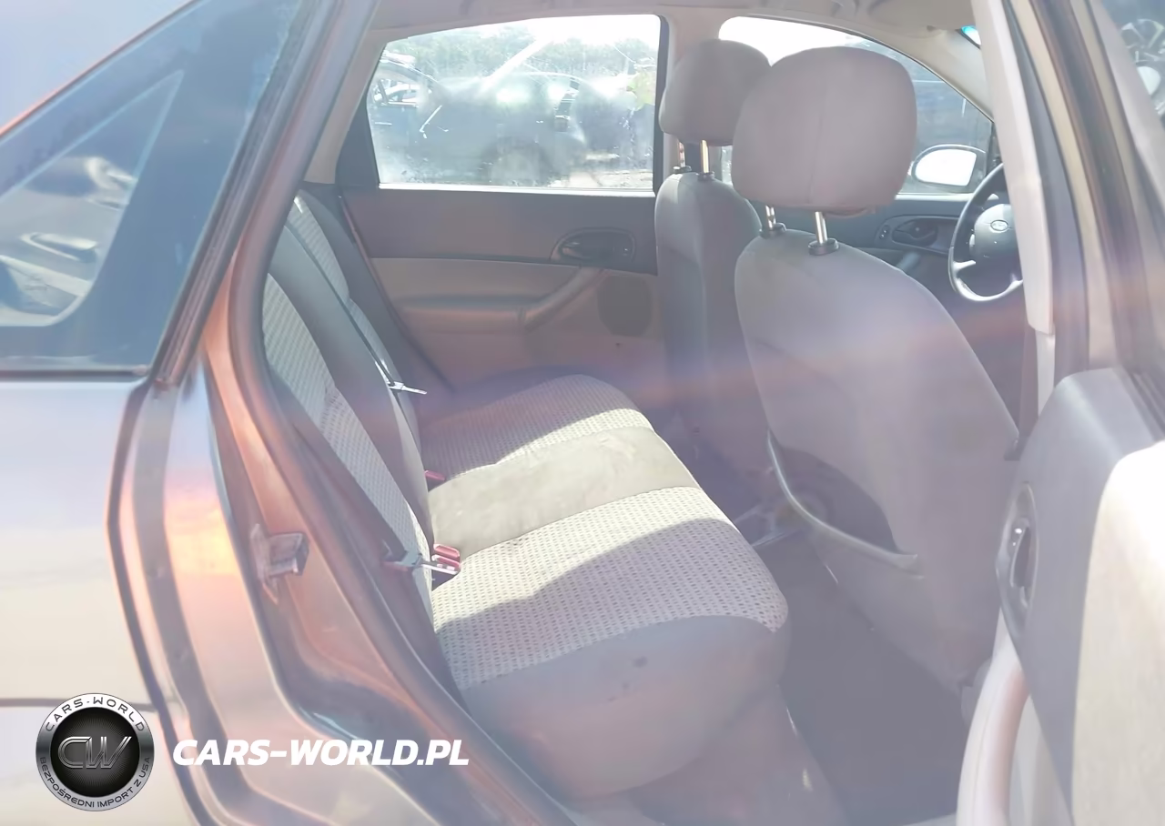 2007 Ford Focus S-Se-Ses VIN:1FAFP34NX7W313485 - 8
