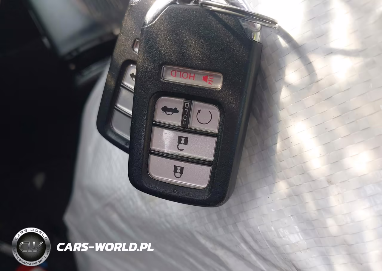 2021 Honda Insight Touring VIN:19XZE4F98ME001755 - 11