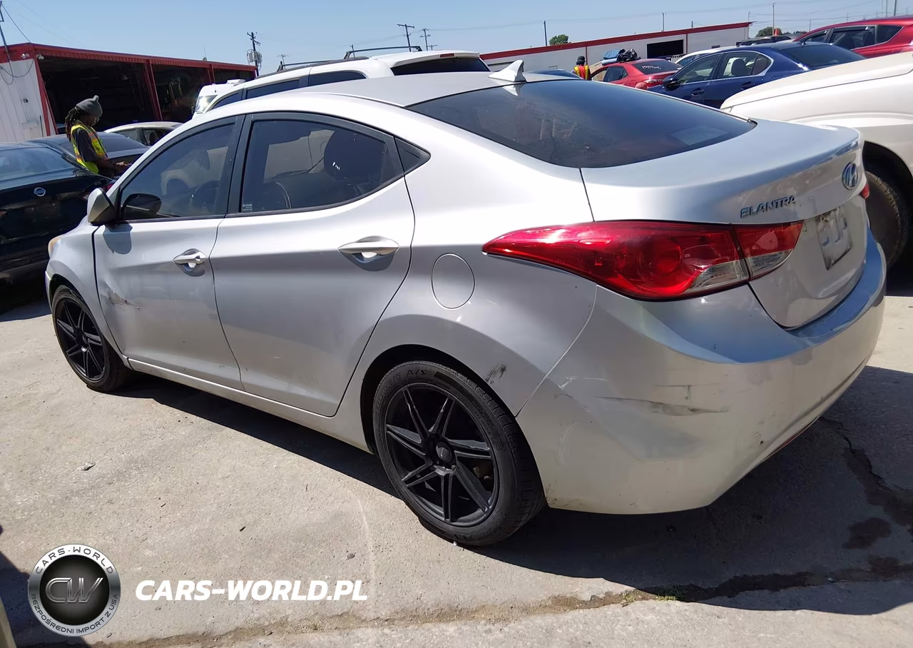 2013 Hyundai Elantra Gls VIN:KMHDH4AE1DU991134 - 3