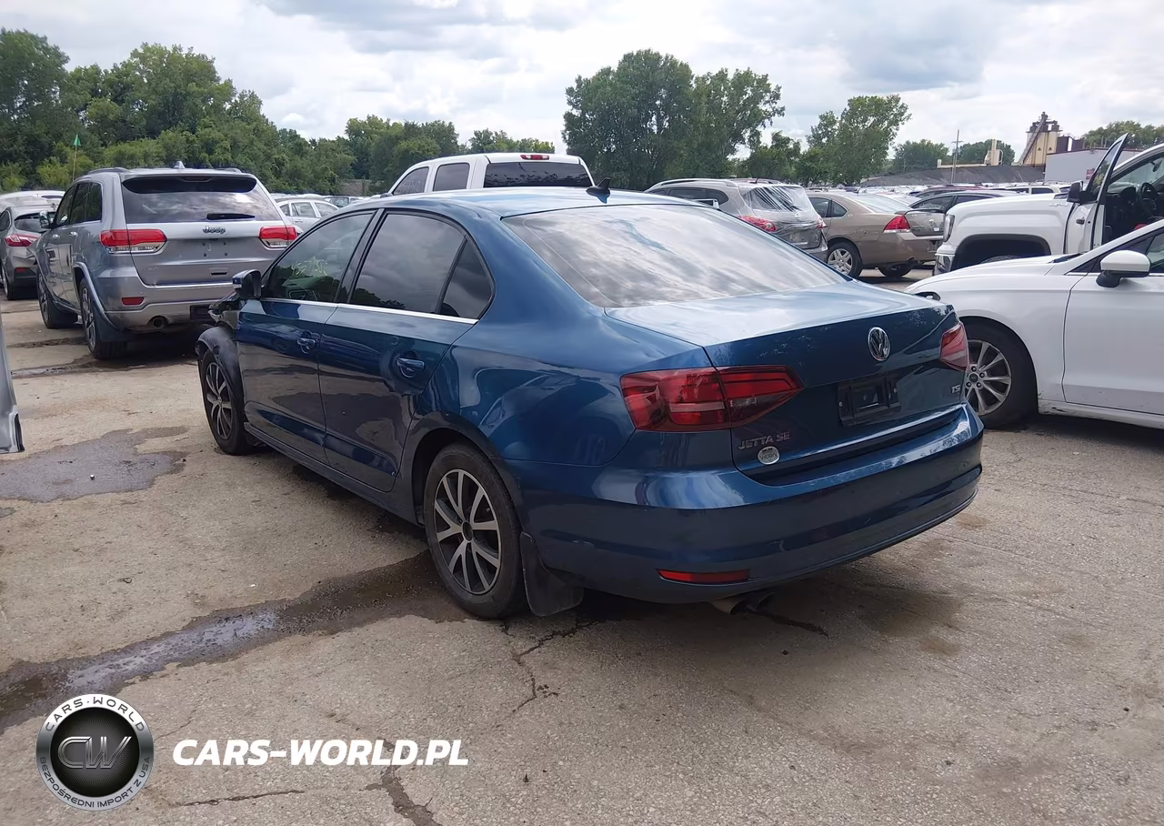 2017 Volkswagen Jetta 1.4T Se VIN:3VWDB7AJ3HM281194 - 3