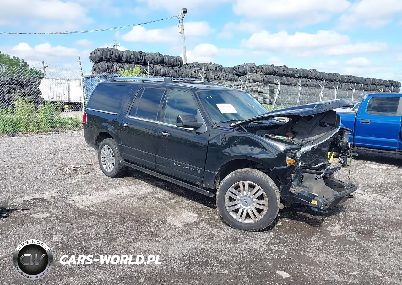 2012 Lincoln Navigator L