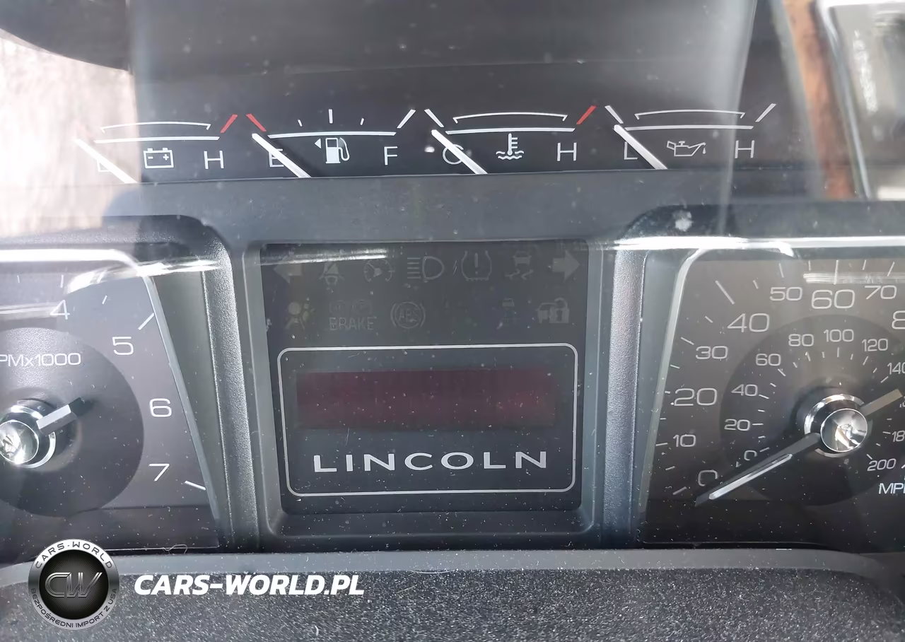 2012 Lincoln Navigator L VIN:5LMJJ3J52CEL00586 - 15