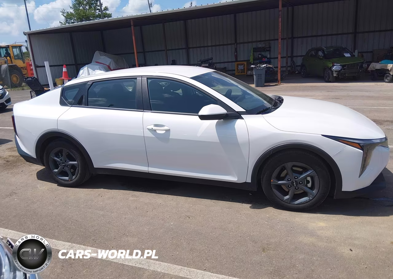 2026 Kia K4 Lxs VIN:3KPFT4DE2TE302514 - 14