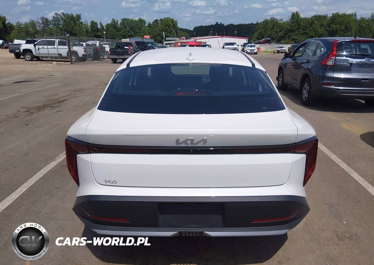 2026 Kia K4 Lxs VIN:3KPFT4DE2TE302514 - 17