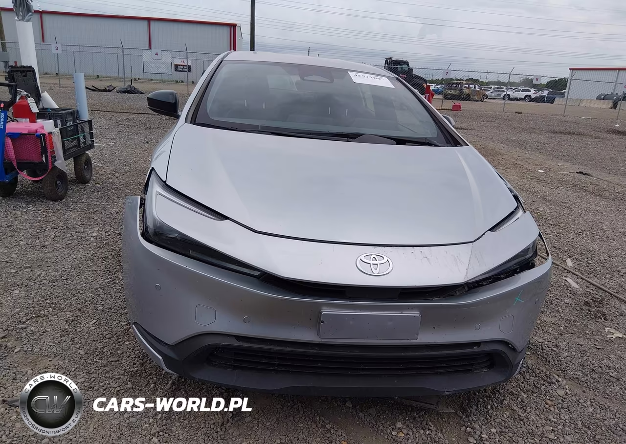 2024 Toyota Prius Le VIN:JTDACAAU3R3025781 - 12