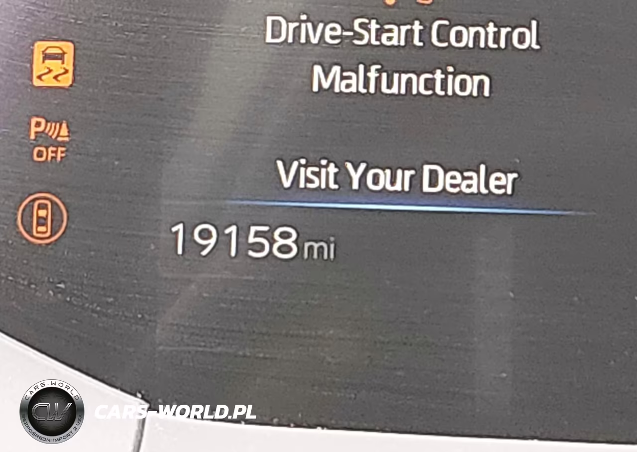 2024 Toyota Prius Le VIN:JTDACAAU3R3025781 - 15