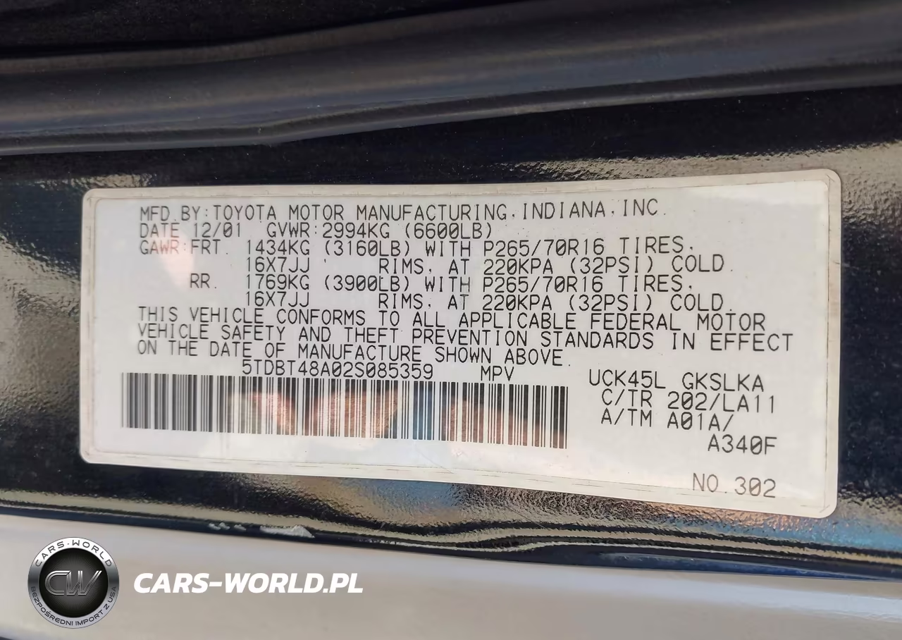 2002 Toyota Sequoia Limited V8 VIN:5TDBT48A02S085359 - 9