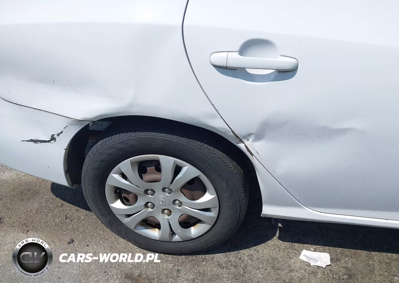 2010 Hyundai Elantra Gls VIN:KMHDU4AD2AU198942 - 6