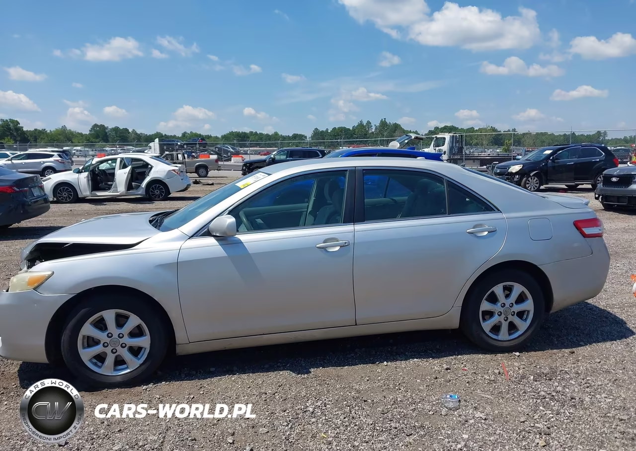 2011 Toyota Camry Le VIN:4T1BF3EK5BU150163 - 14