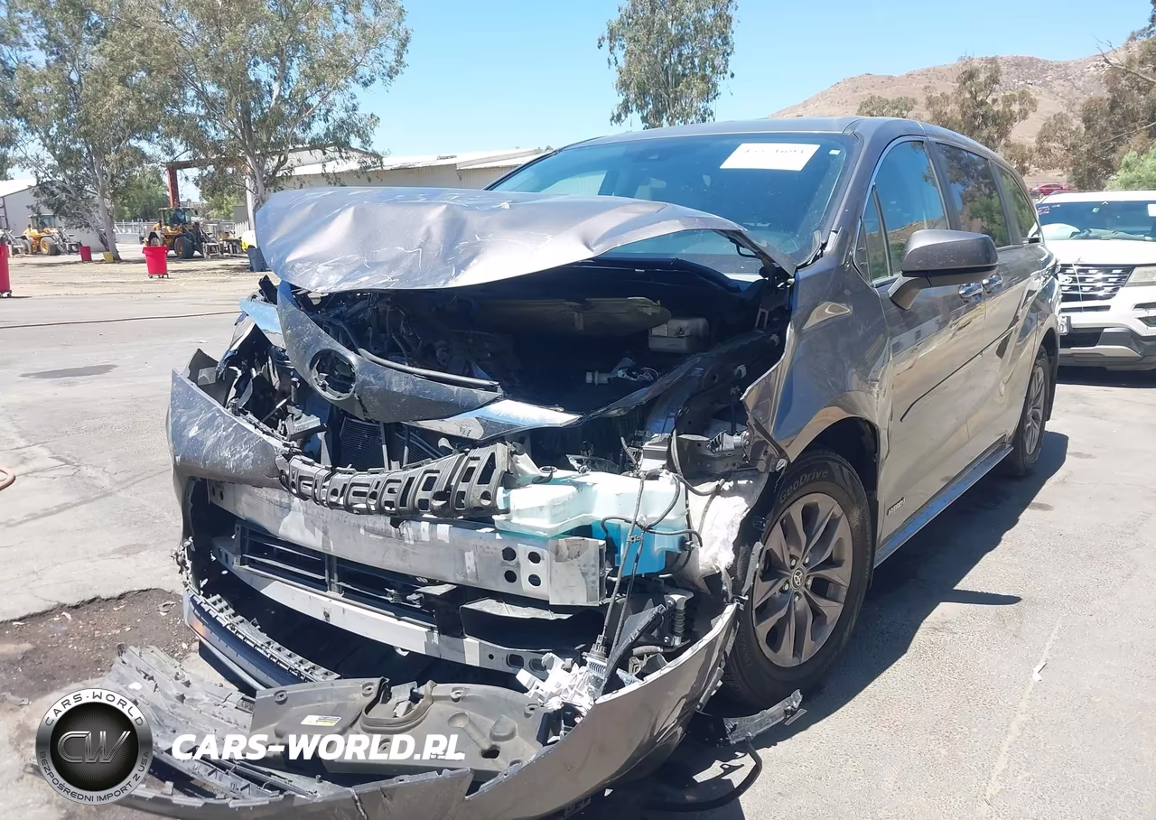 2021 Toyota Sienna Le VIN:5TDKRKEC4MS049430 - 2