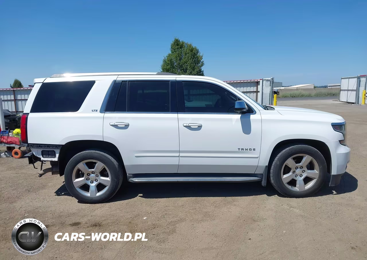 2015 Chevrolet Tahoe Ltz VIN:1GNSKCKC2FR252677 - 14