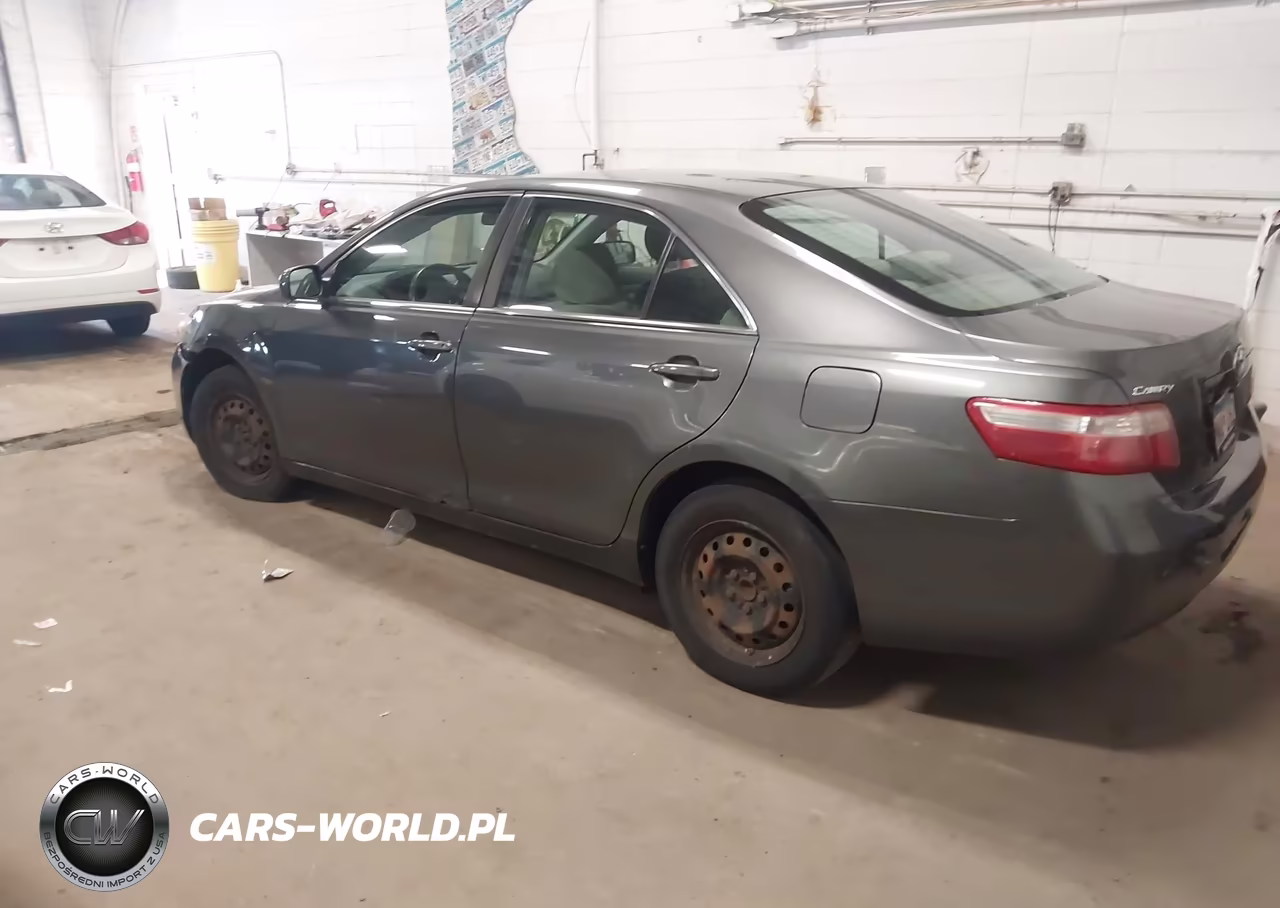 2007 Toyota Camry Le VIN:4T1BE46KX7U608438 - 3