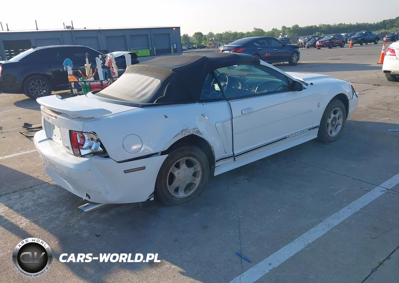 2001 Ford Mustang Deluxe-Premium VIN:1FAFP444X1F134769 - 4
