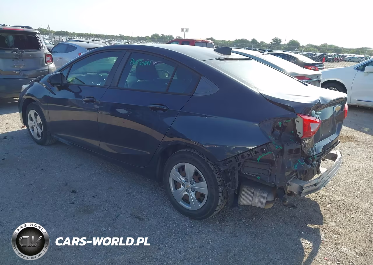 2016 Chevrolet Cruze Ls Auto VIN:1G1BC5SM6G7256330 - 3