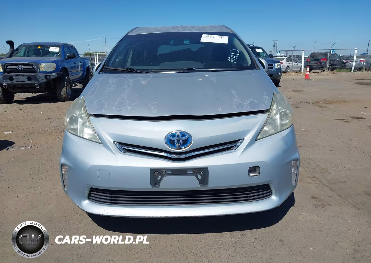 2013 Toyota Prius V Three VIN:JTDZN3EU7D3215921 - 12