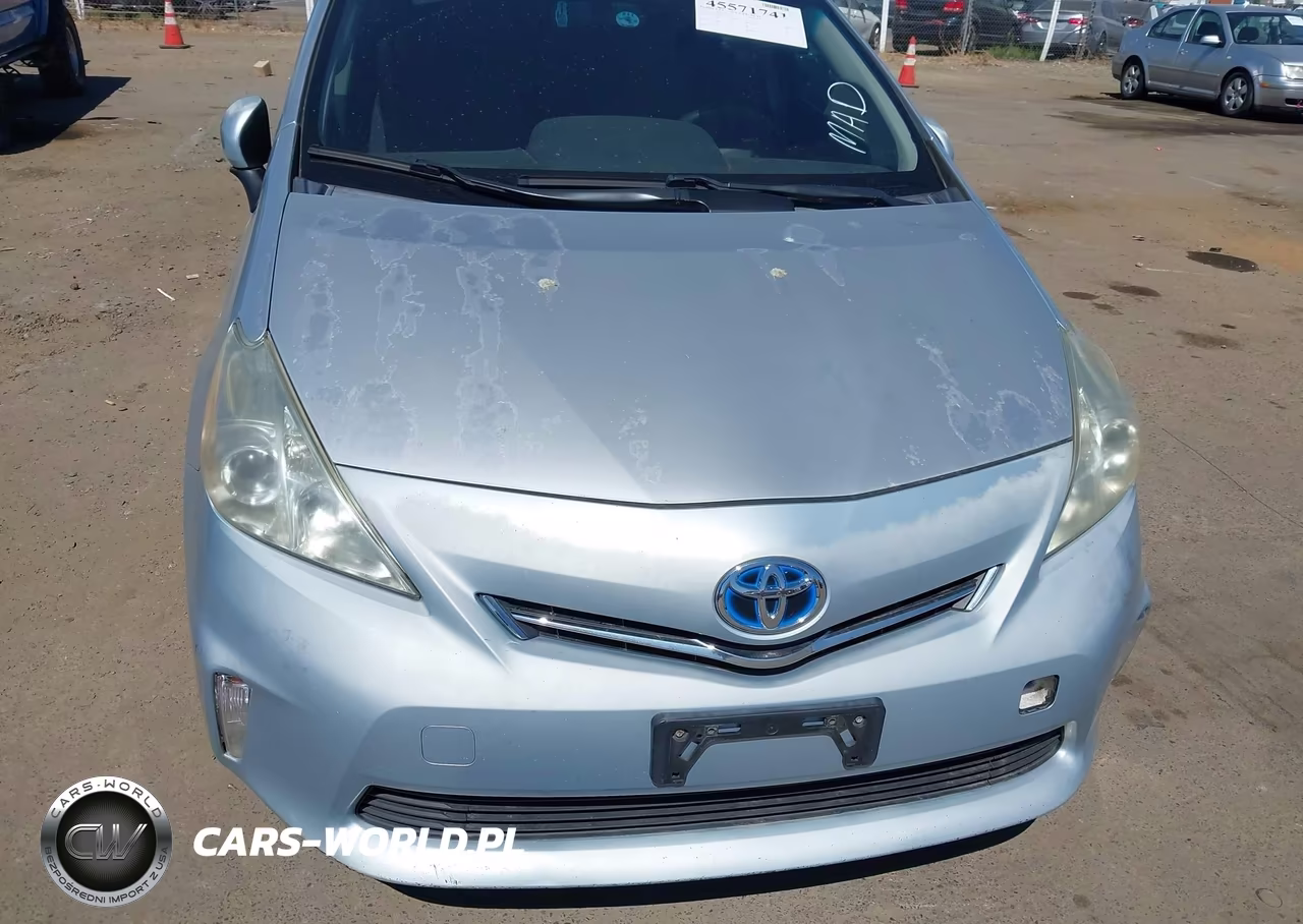2013 Toyota Prius V Three VIN:JTDZN3EU7D3215921 - 6