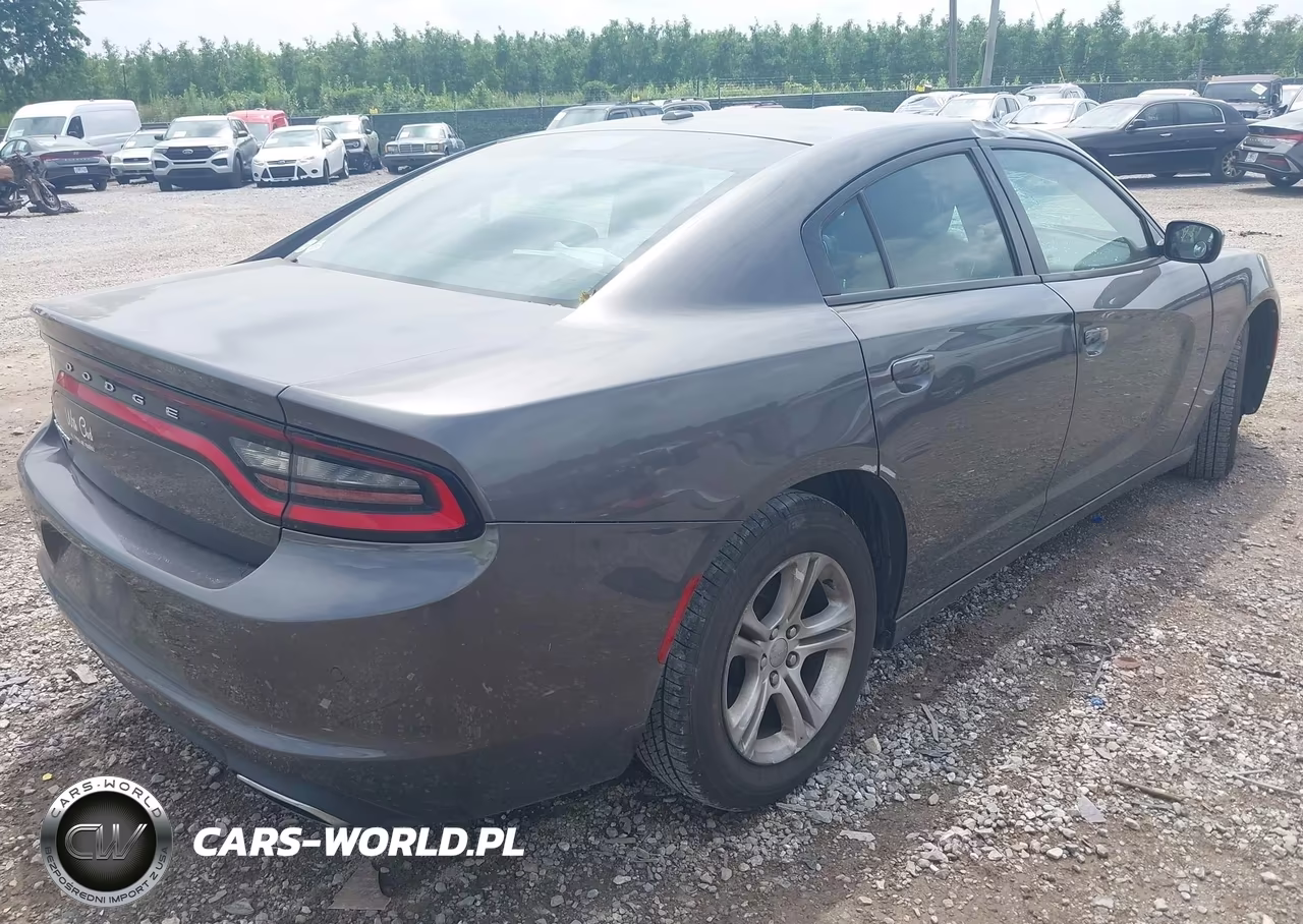 2015 Dodge Charger Se VIN:2C3CDXBG2FH870636 - 4