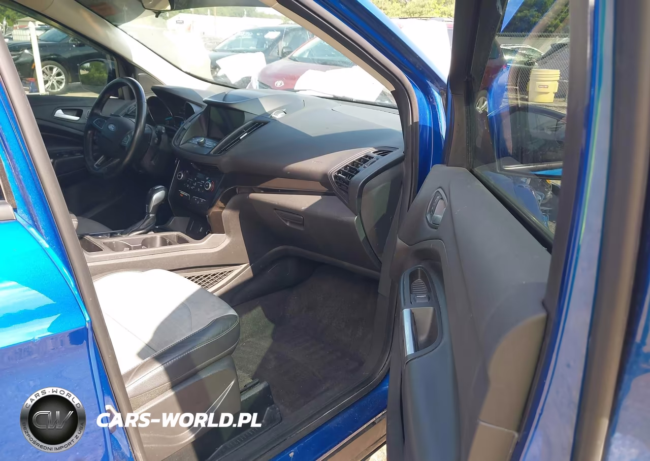 2019 Ford Escape Se VIN:1FMCU9GD9KUA92909 - 5