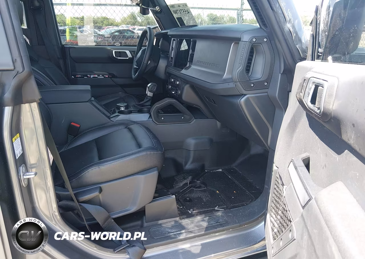 2026 Ford Bronco Badlands VIN:1FMEE9BP0TLA81103 - 5