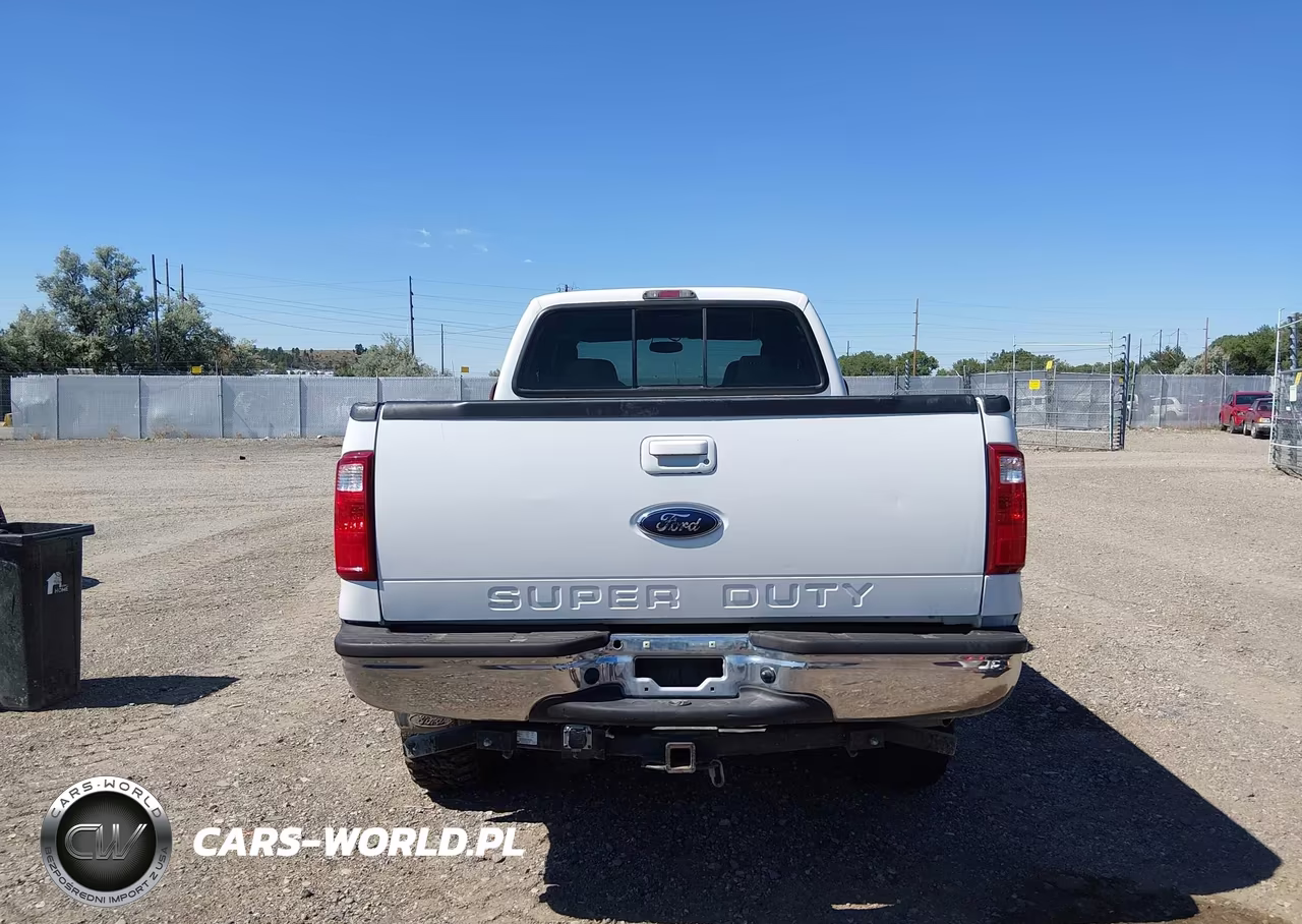 2005 Ford F-350 Lariat-Xl-Xlt VIN:1FTWW31P05EB21286 - 14