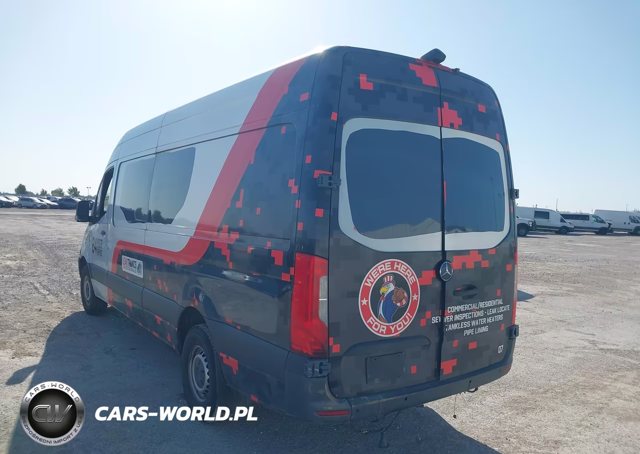 2019 Mercedes-Benz Sprinter 2500 High Roof V6 VIN:WD4PF1CD0KP132953 - 3