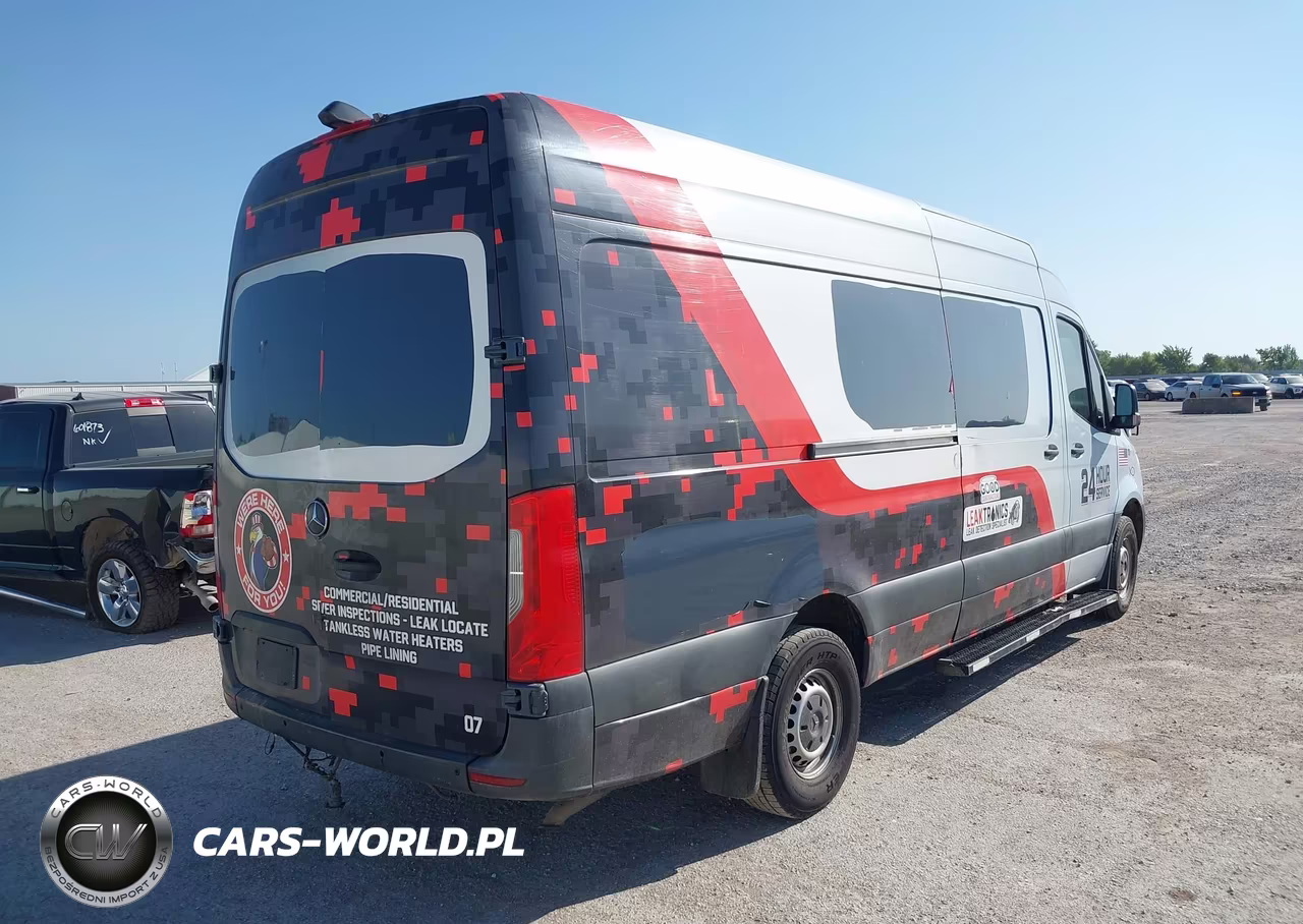 2019 Mercedes-Benz Sprinter 2500 High Roof V6 VIN:WD4PF1CD0KP132953 - 4