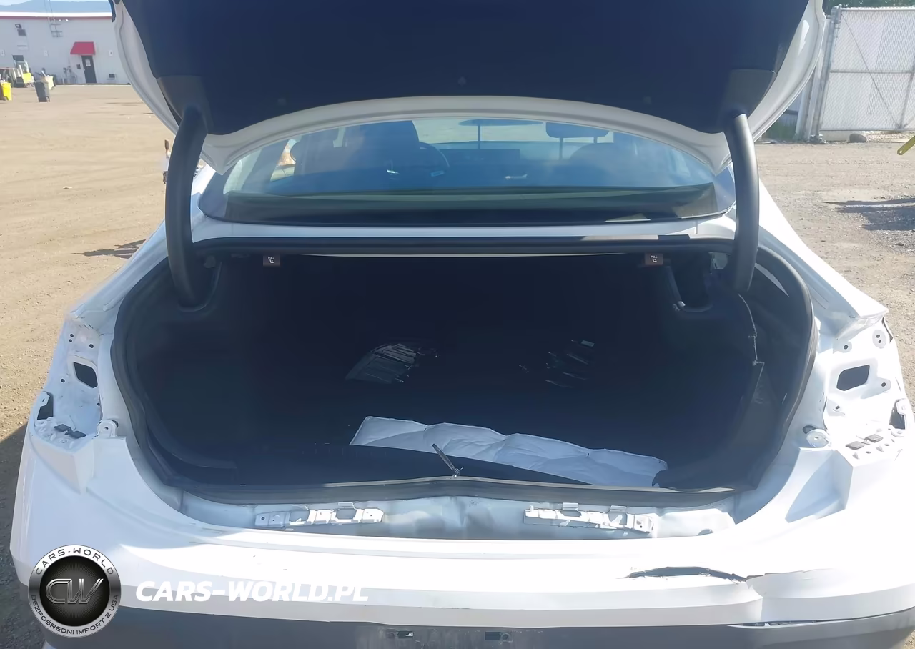 2026 Hyundai Sonata Hybrid Blue VIN:KMHL24JJ4TA157742 - 6