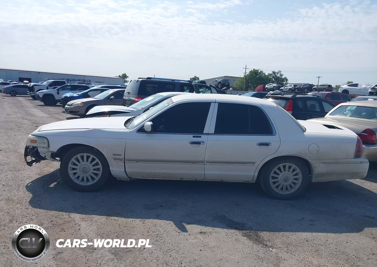 2009 Mercury Grand Marquis Ls (Fleet Only) VIN:2MEHM75V89X603201 - 14