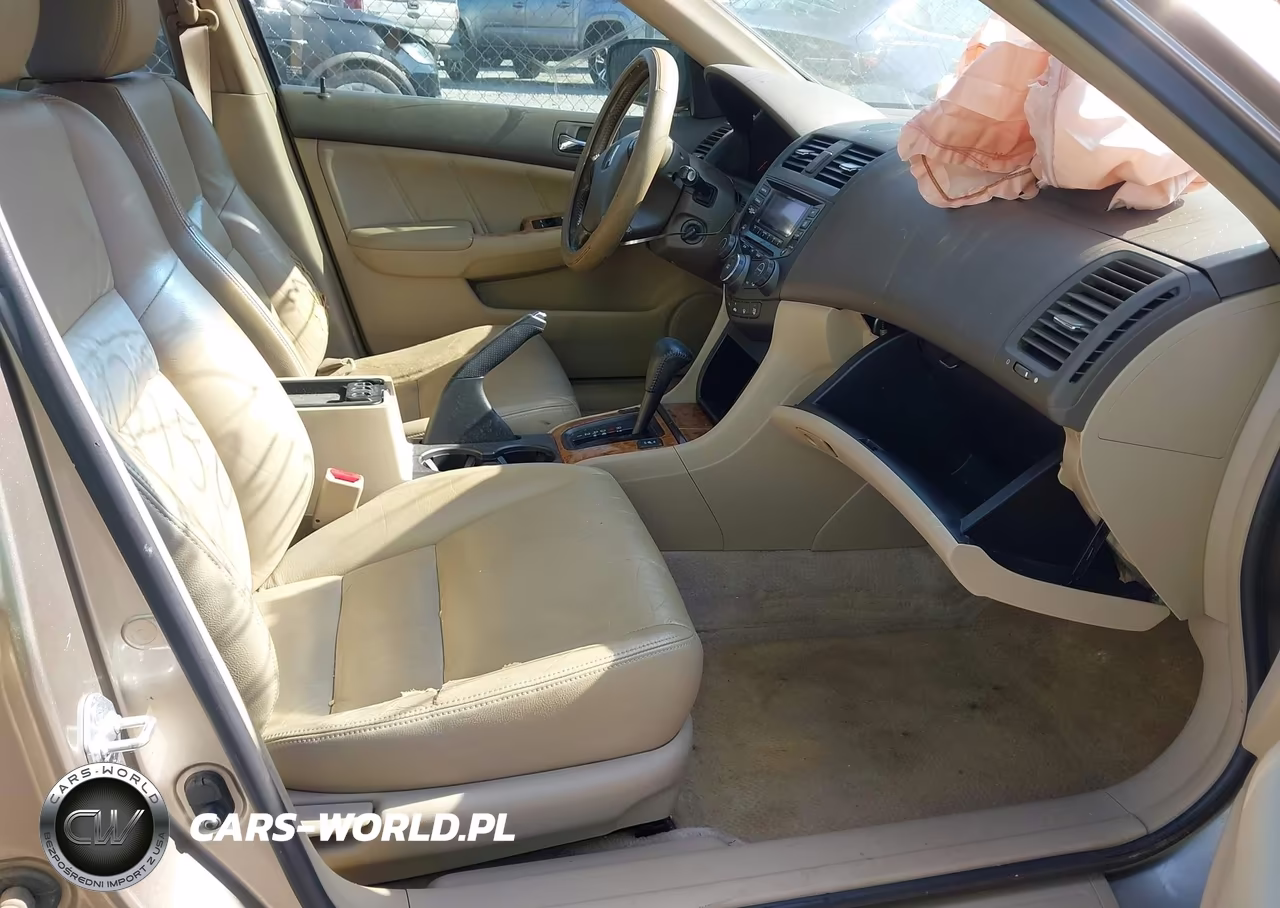 2003 Honda Accord Sdn Ex VIN:JHMCM56633C015040 - 5
