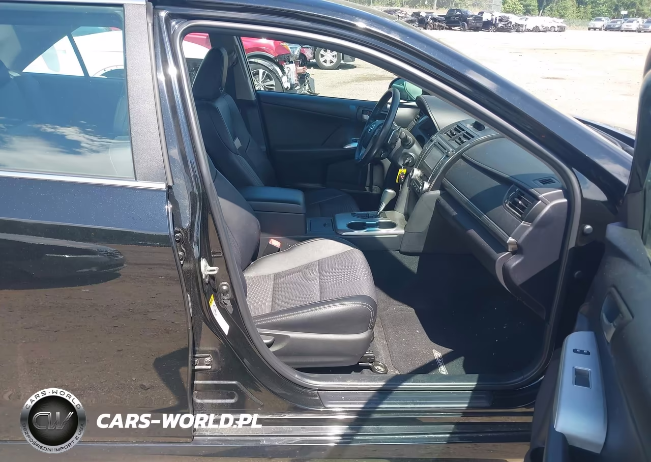 2014 Toyota Camry Se VIN:4T1BF1FK9EU742270 - 5
