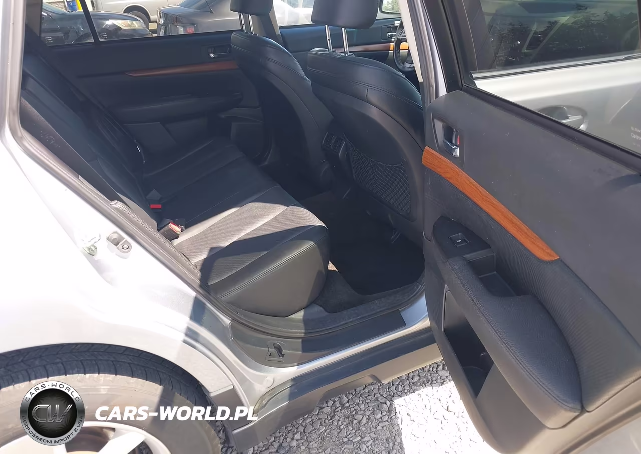 2014 Subaru Outback 2.5I Limited VIN:4S4BRBLC6E3255849 - 18