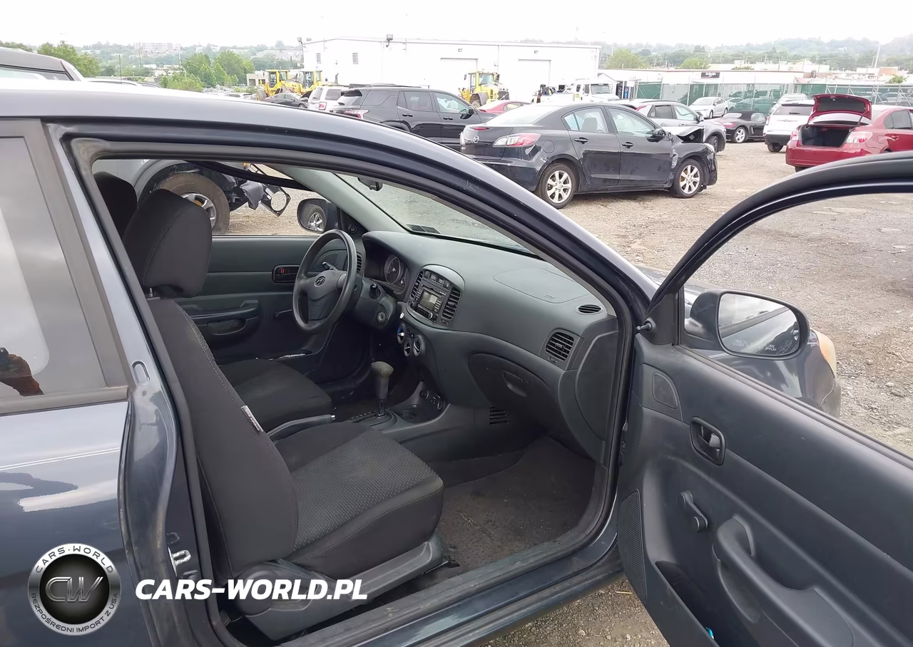 2011 Hyundai Accent Gs VIN:KMHCM3AC7BU191502 - 5