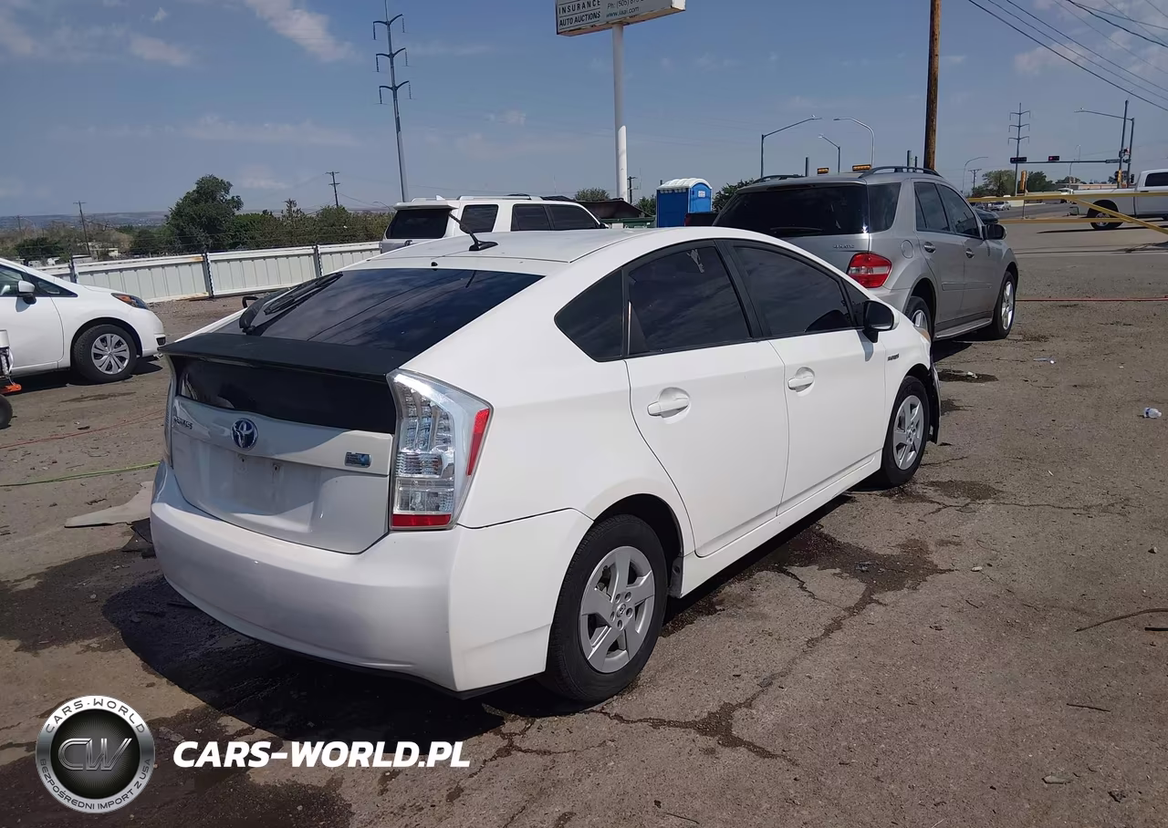 2010 Toyota Prius Ii VIN:JTDKN3DU7A0045981 - 4