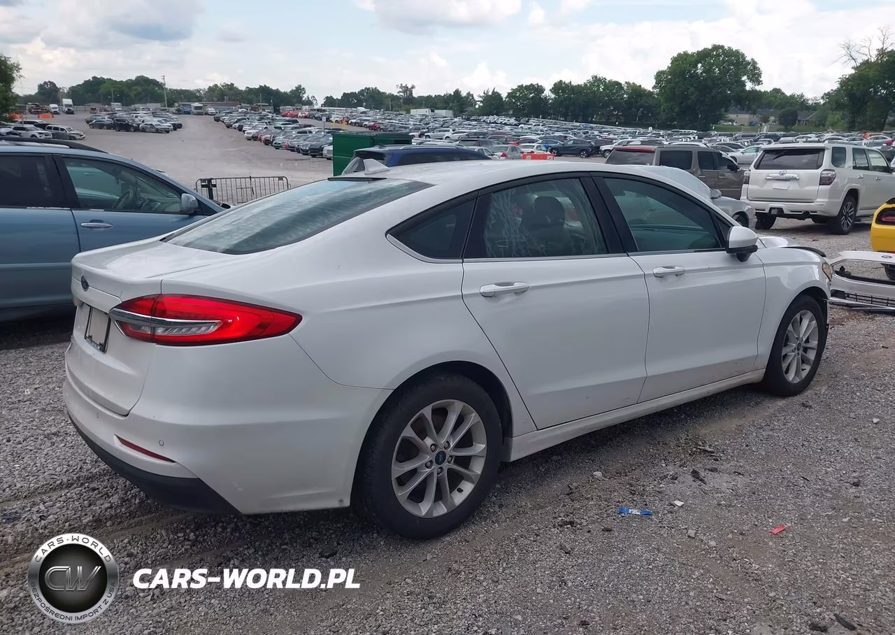 2020 Ford Fusion Se VIN:3FA6P0H73LR195416 - 4