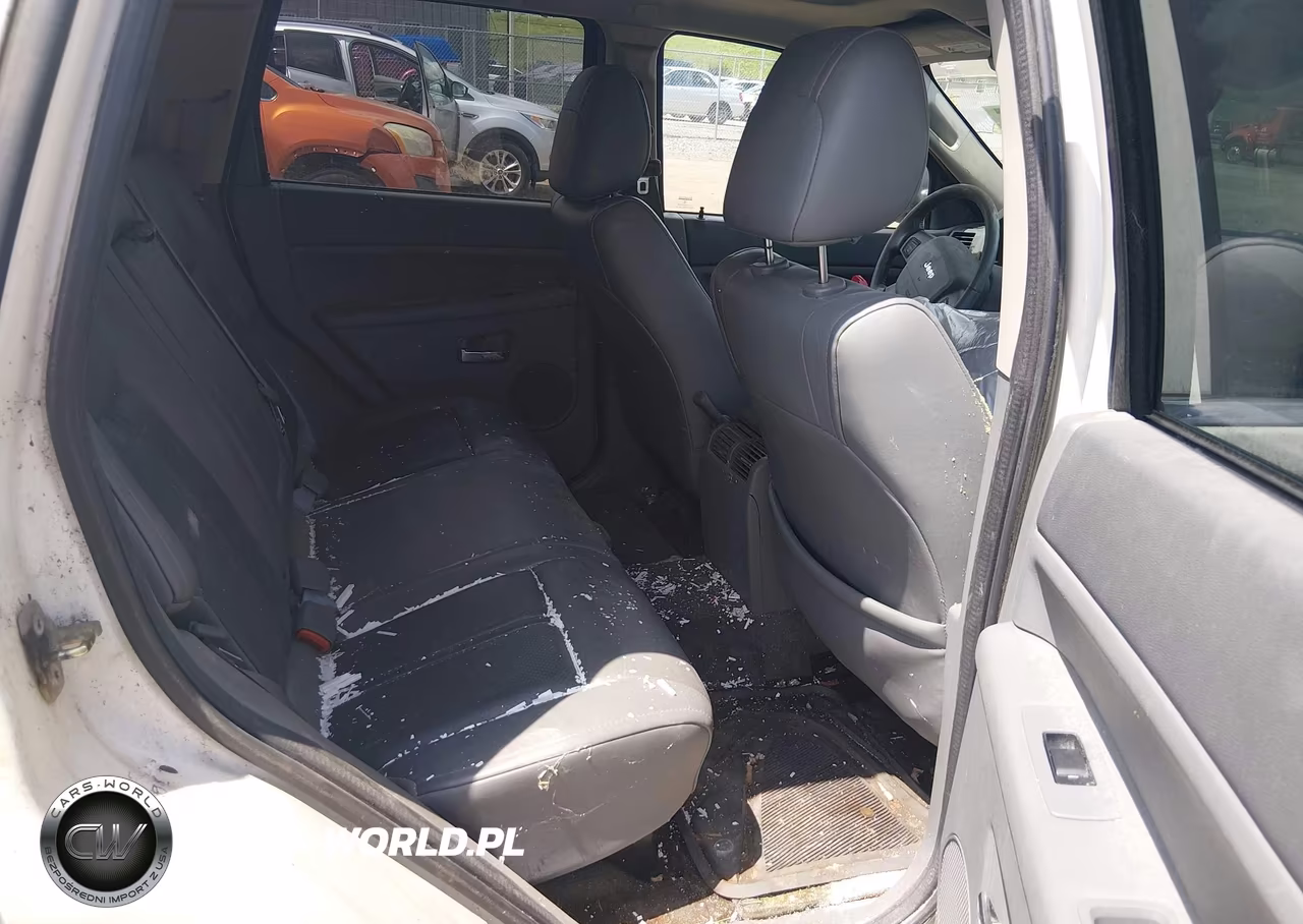 2007 Jeep Grand Cherokee Limited VIN:1J8HR58P67C532460 - 8