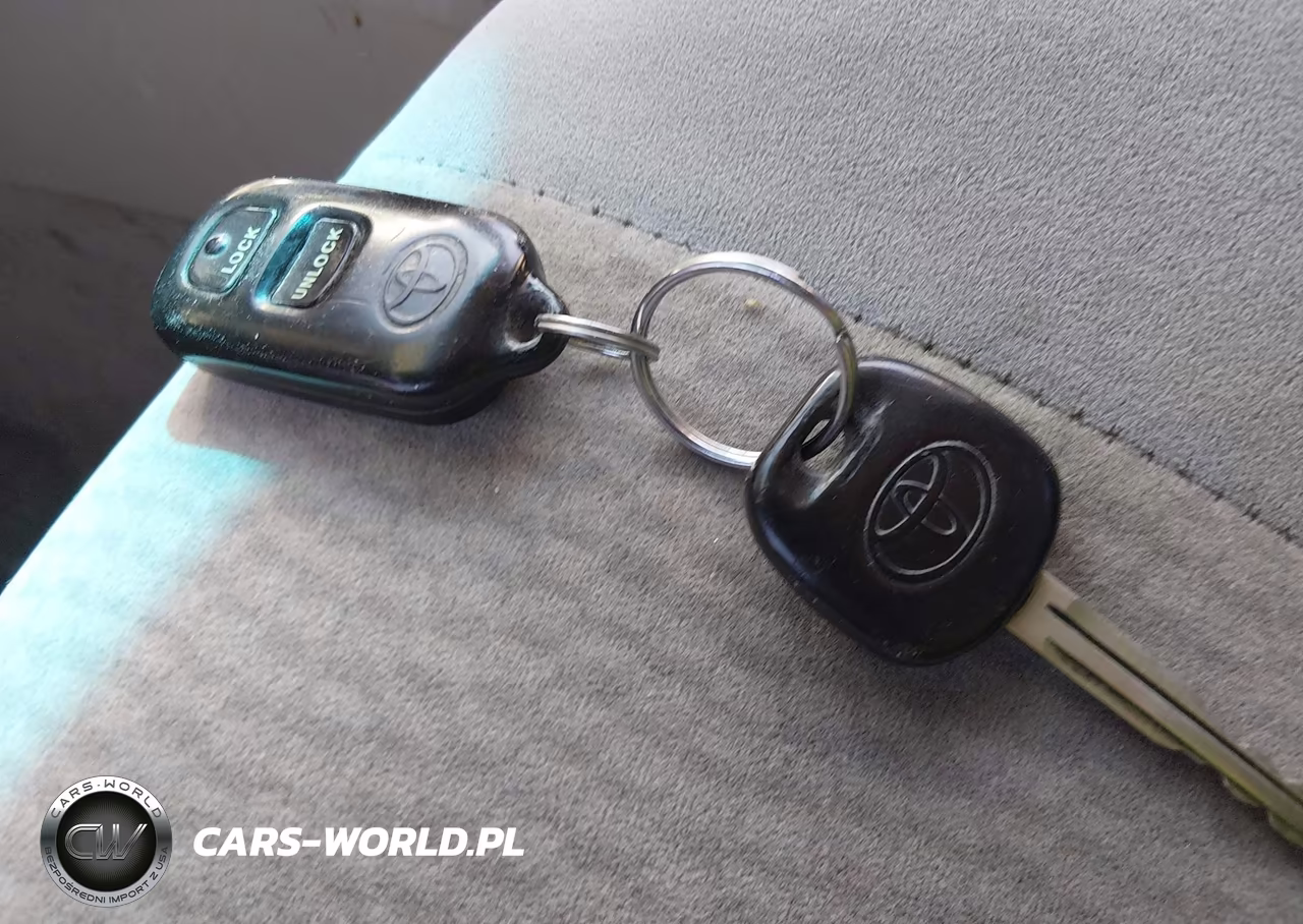 2007 Toyota Corolla Le VIN:1NXBR30E77Z806184 - 11