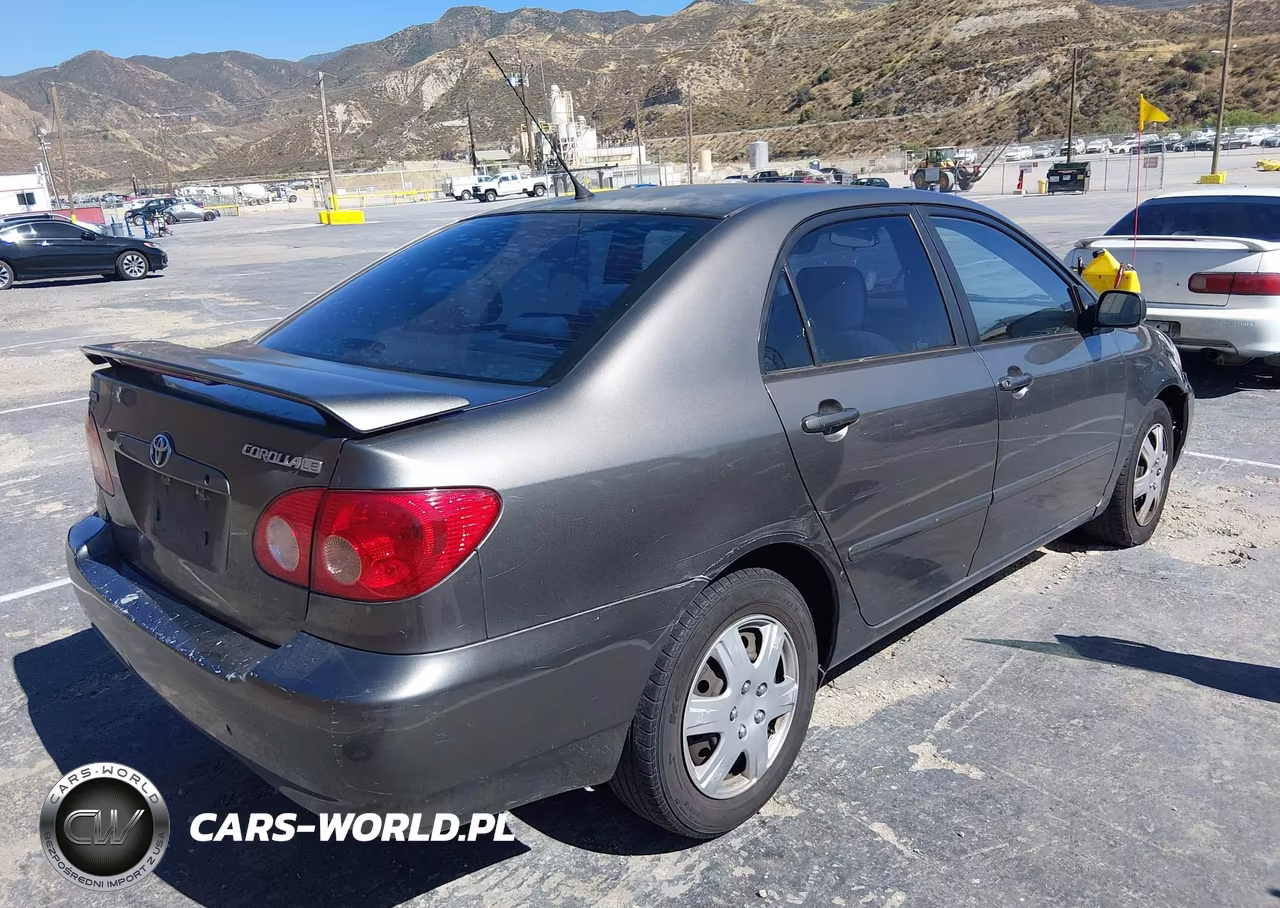 2007 Toyota Corolla Le VIN:1NXBR30E77Z806184 - 4