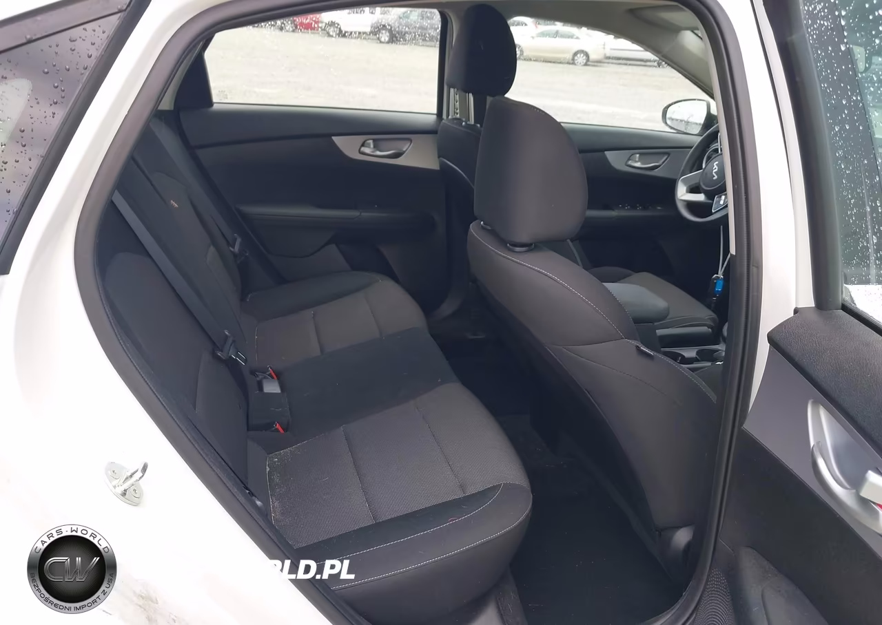 2024 Kia Forte Lxs VIN:3KPF24AD3RE733130 - 8