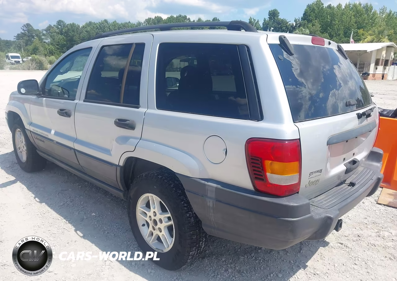 2004 Jeep Grand Cherokee Laredo VIN:1J4GX48S04C402025 - 3