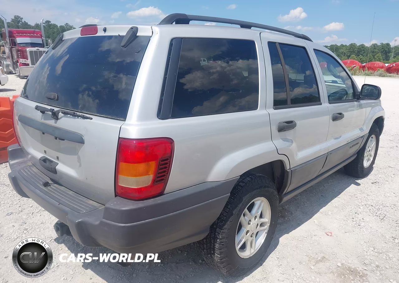 2004 Jeep Grand Cherokee Laredo VIN:1J4GX48S04C402025 - 4