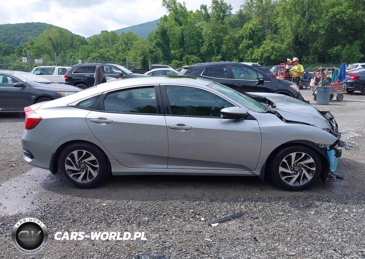 2018 Honda Civic Ex VIN:2HGFC2F73JH571546 - 13