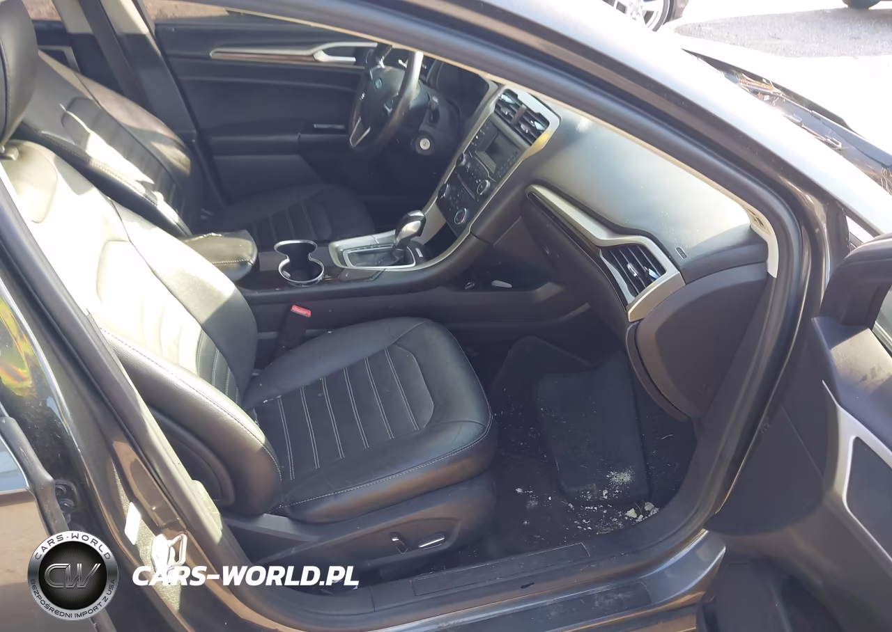 2016 Ford Fusion Se VIN:3FA6P0HD5GR250282 - 5