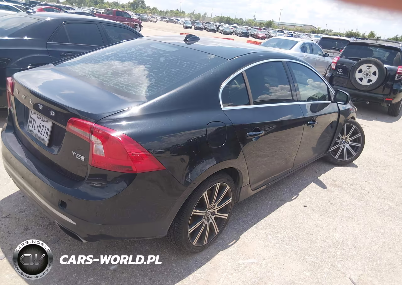 2017 Volvo S60 Inscription T5 VIN:LYV402HK1HB151964 - 4